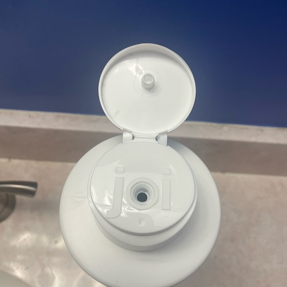 Joico Color Balance Blue Conditioner 33.8 oz. - Picture 9 of 9